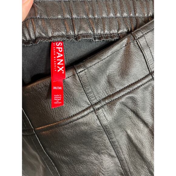 Spanx Black Noir Leather Like Jogger Pants Medium 8 / 10 Capsule Spring Vegan - Picture 10 of 14